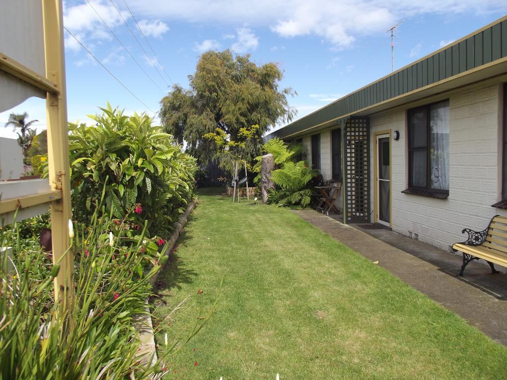 Lakes Entrance Holiday Units Exteriör bild