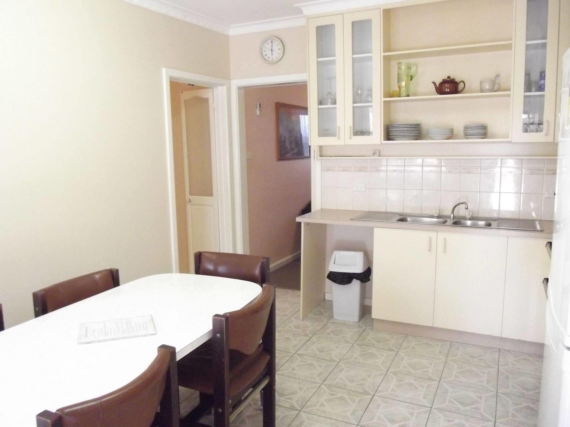 Lakes Entrance Holiday Units Exteriör bild