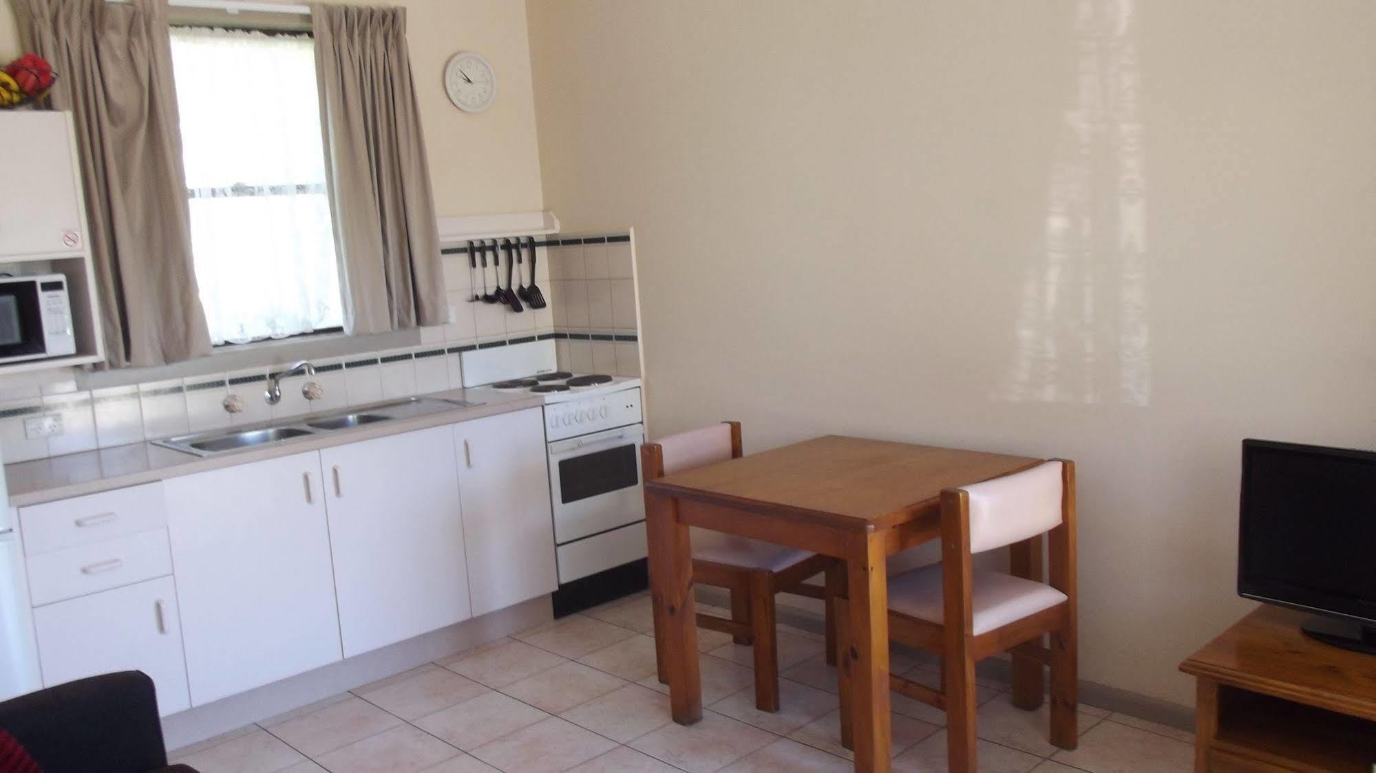 Lakes Entrance Holiday Units Exteriör bild